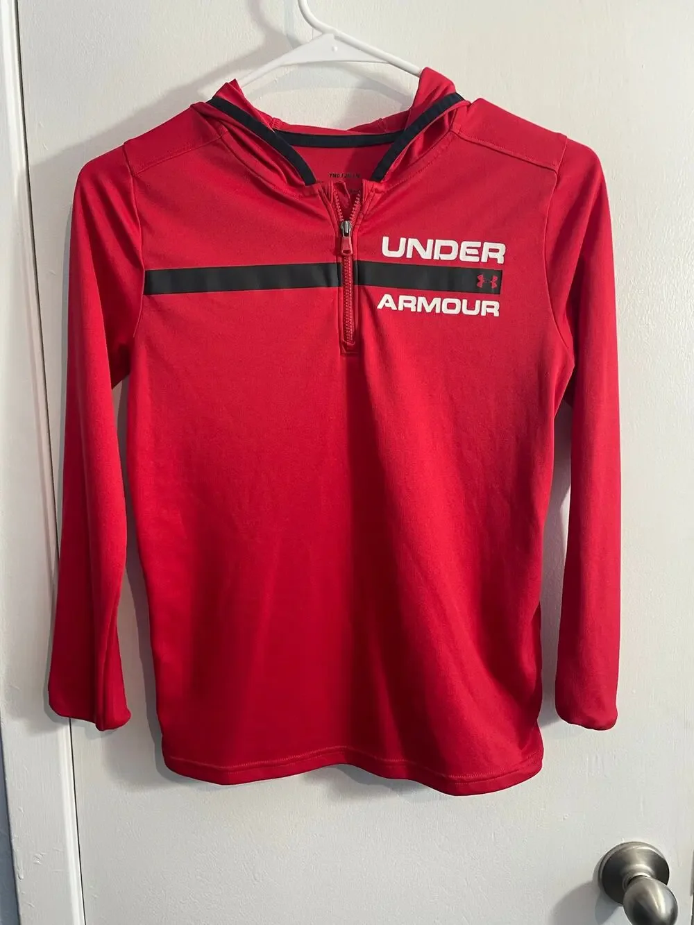 Under Armour Hoodie Youth Medium Red Quarter Zip Hear Gear Athletic Sporty